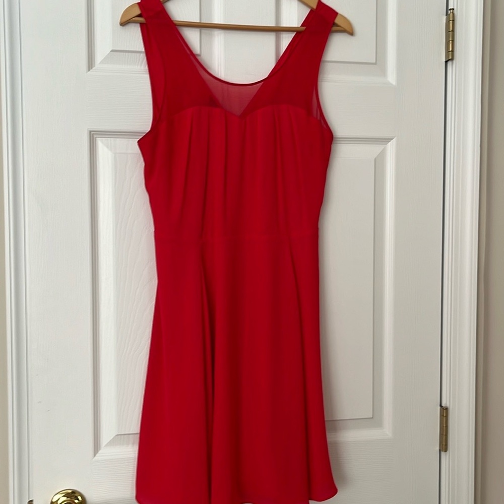 EXPRESS DRESS!